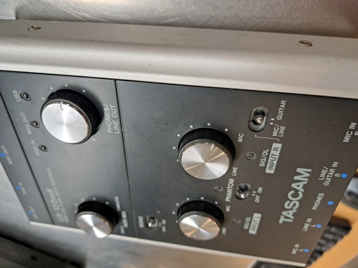 Tascam - US-122MKII 5